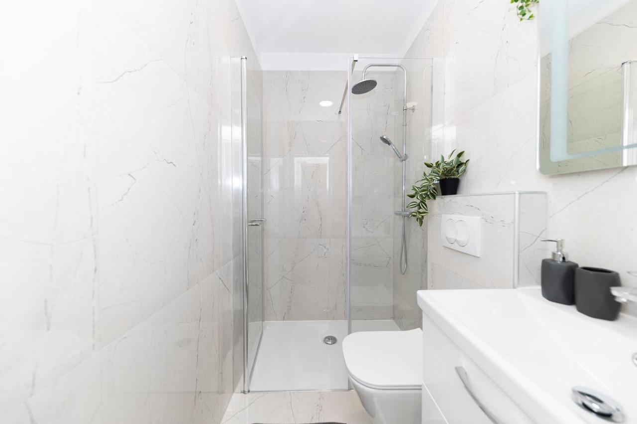 Apartment Marianne , Parking Free , 2 Bedroom & 2 Bathroom , Modern & Cozy Ζαντάρ Εξωτερικό φωτογραφία